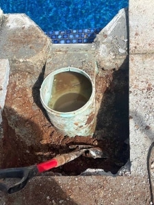 Vinyl lined pool leaks are often found in different locations than concrete pool leaks.
